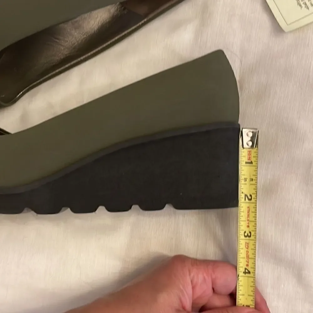 PETER KAISER OLIVE GREEN AND BLACK WEDGE OPEN TOE SHOES.  NEW